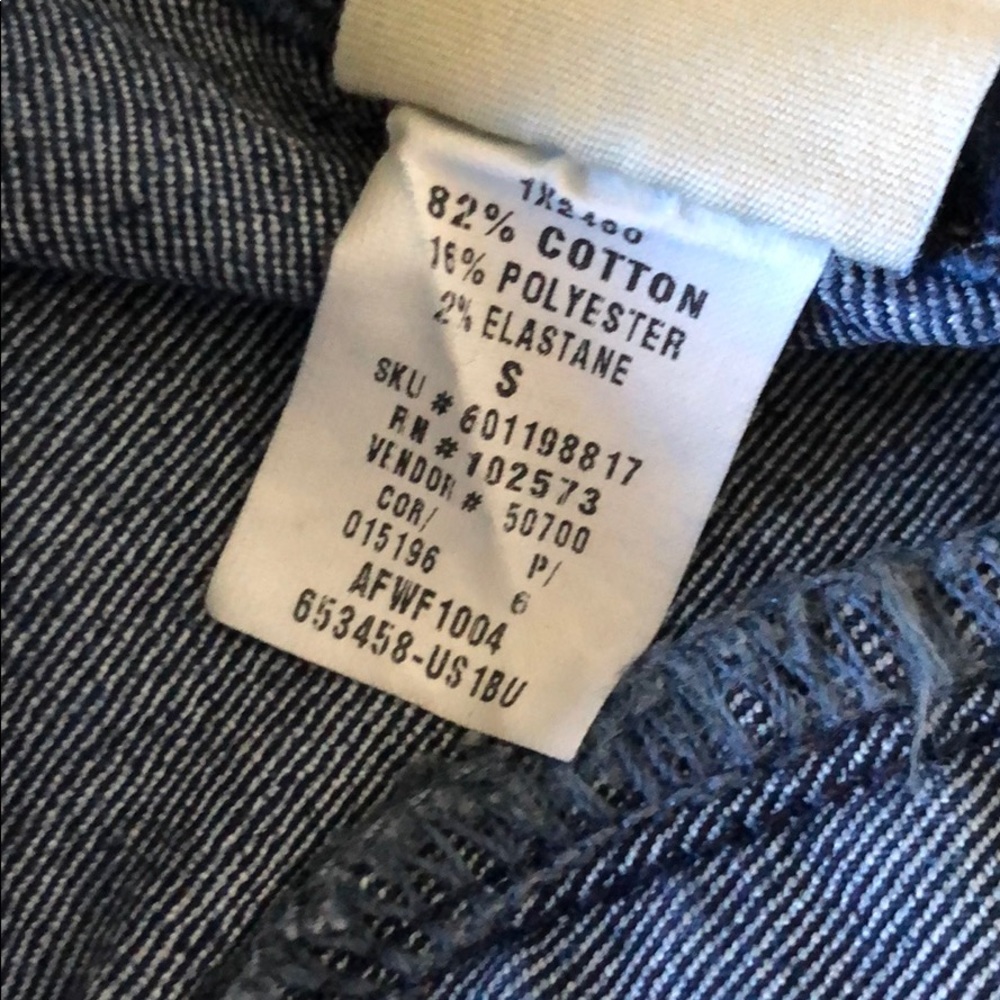 Abercrombie & Fitch dark wash mid rise jeggings - Picture 6 of 6